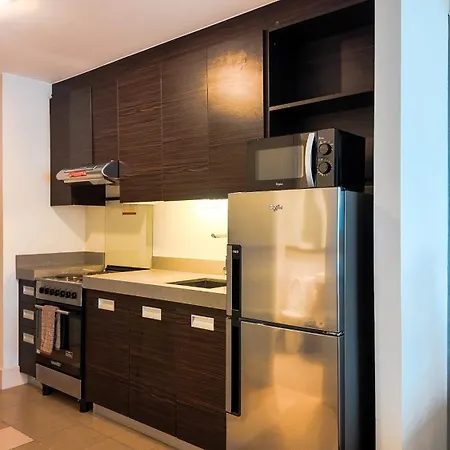 Aruga Apartments By Rockwell Makati Makati City Exterior photo