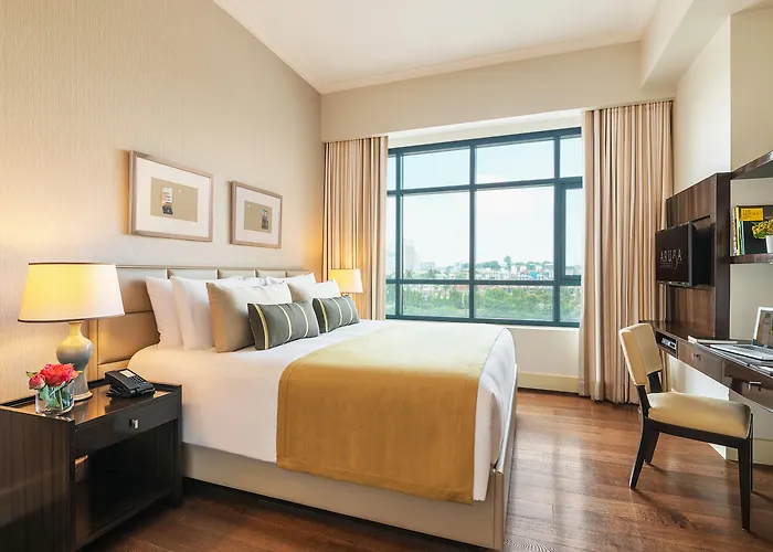 Aruga Apartments By Rockwell Makati