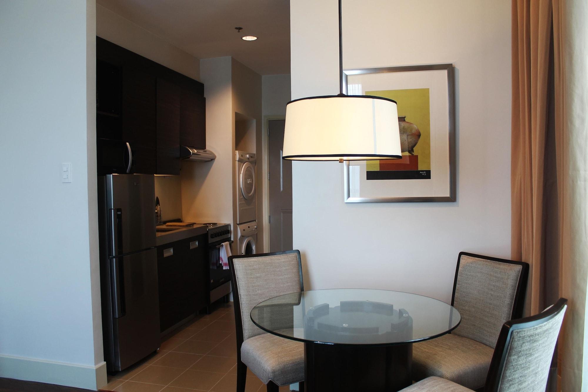 Aruga By Rockwell Makati Aparthotel