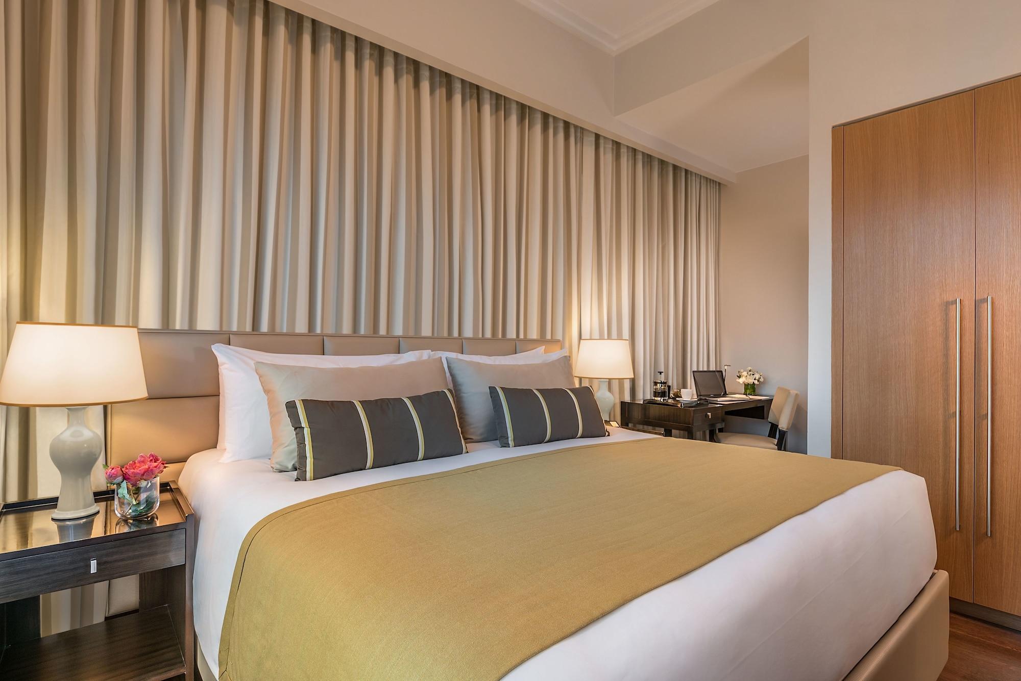 Aruga By Rockwell Makati 5*