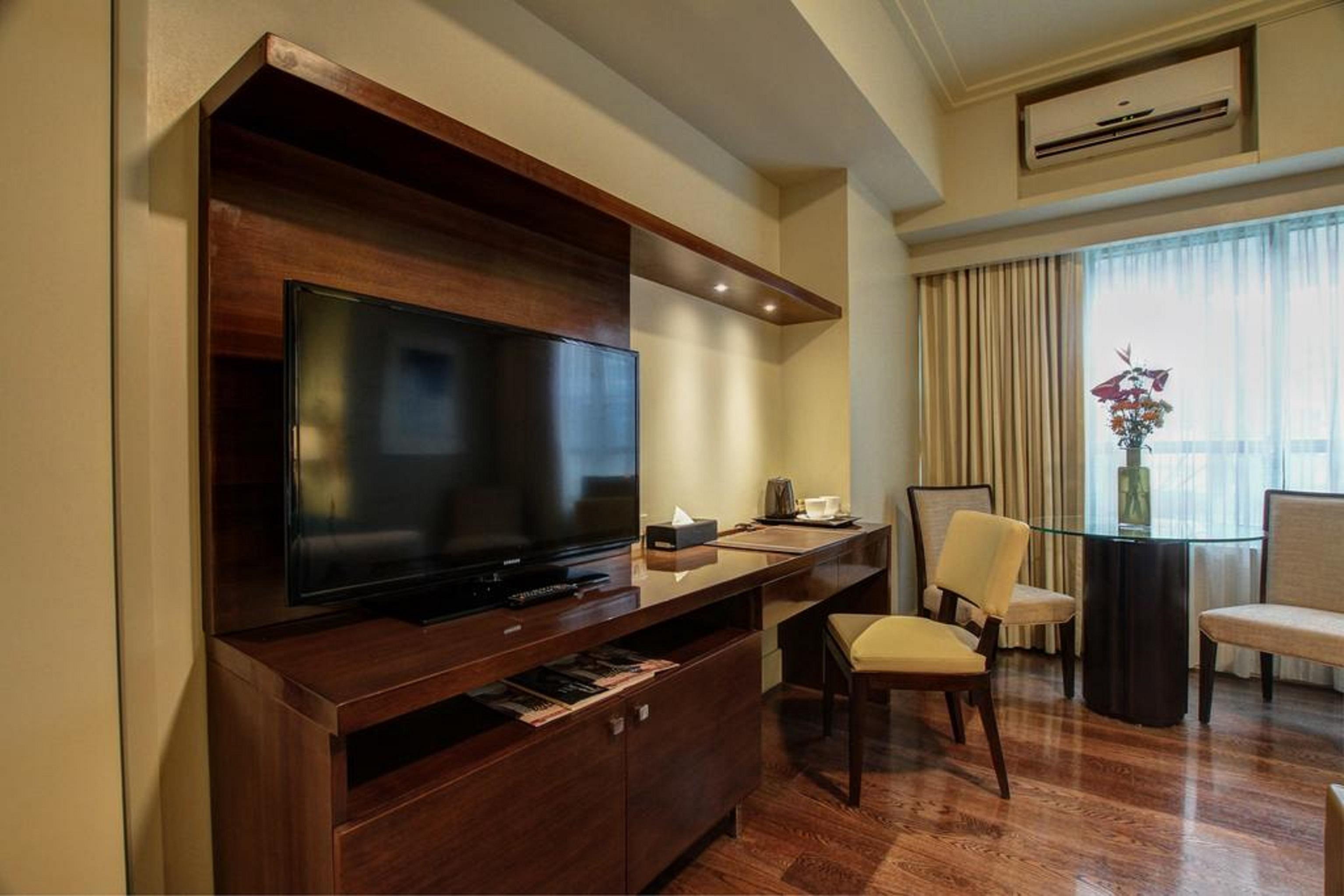 Aparthotel Aruga By Rockwell Makati 5*