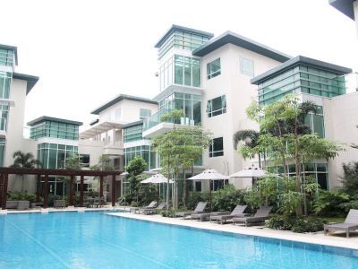 Aruga By Rockwell Makati 5* Makati City